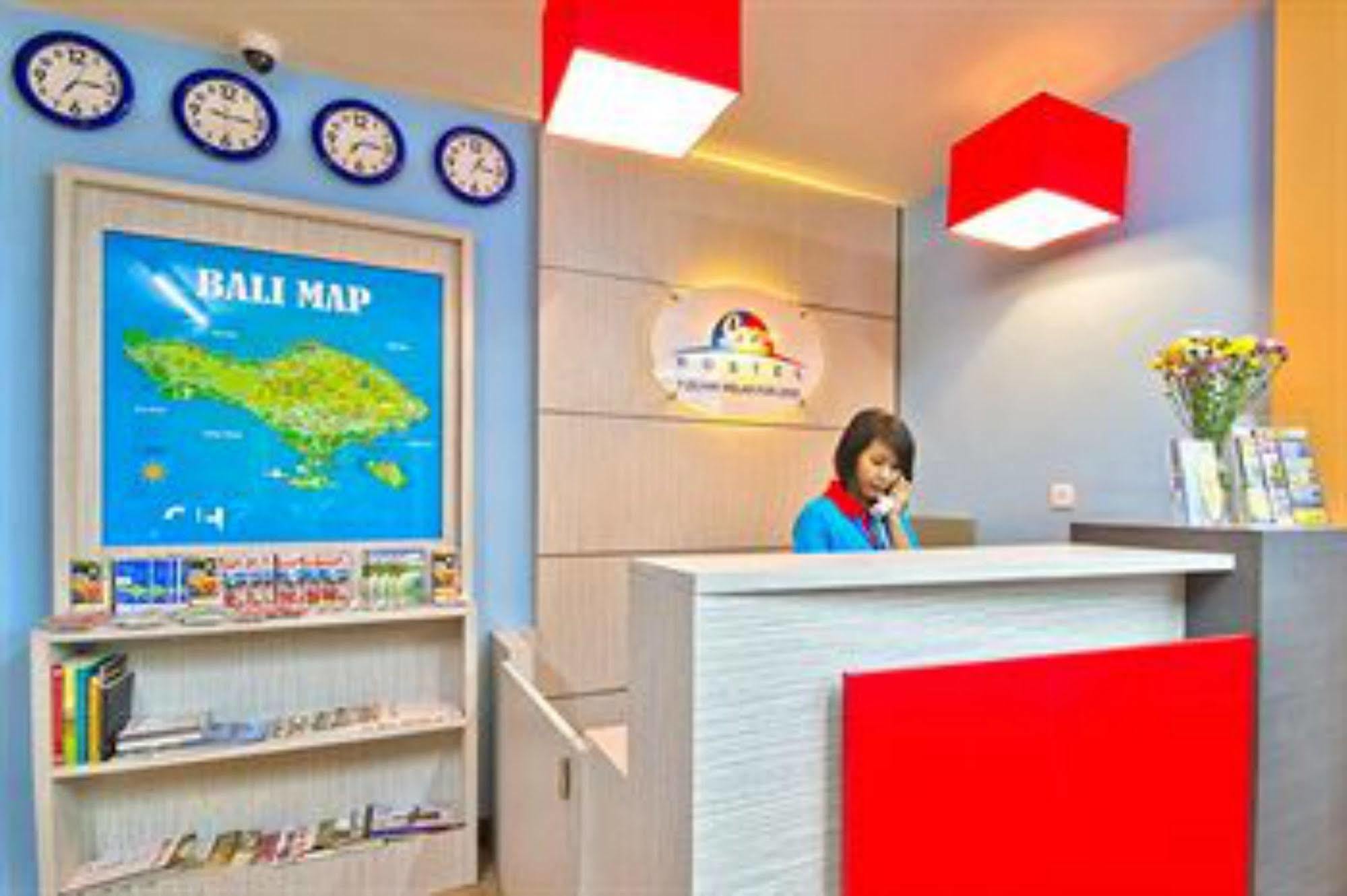Cx Hostel Kuta Raya Extérieur photo