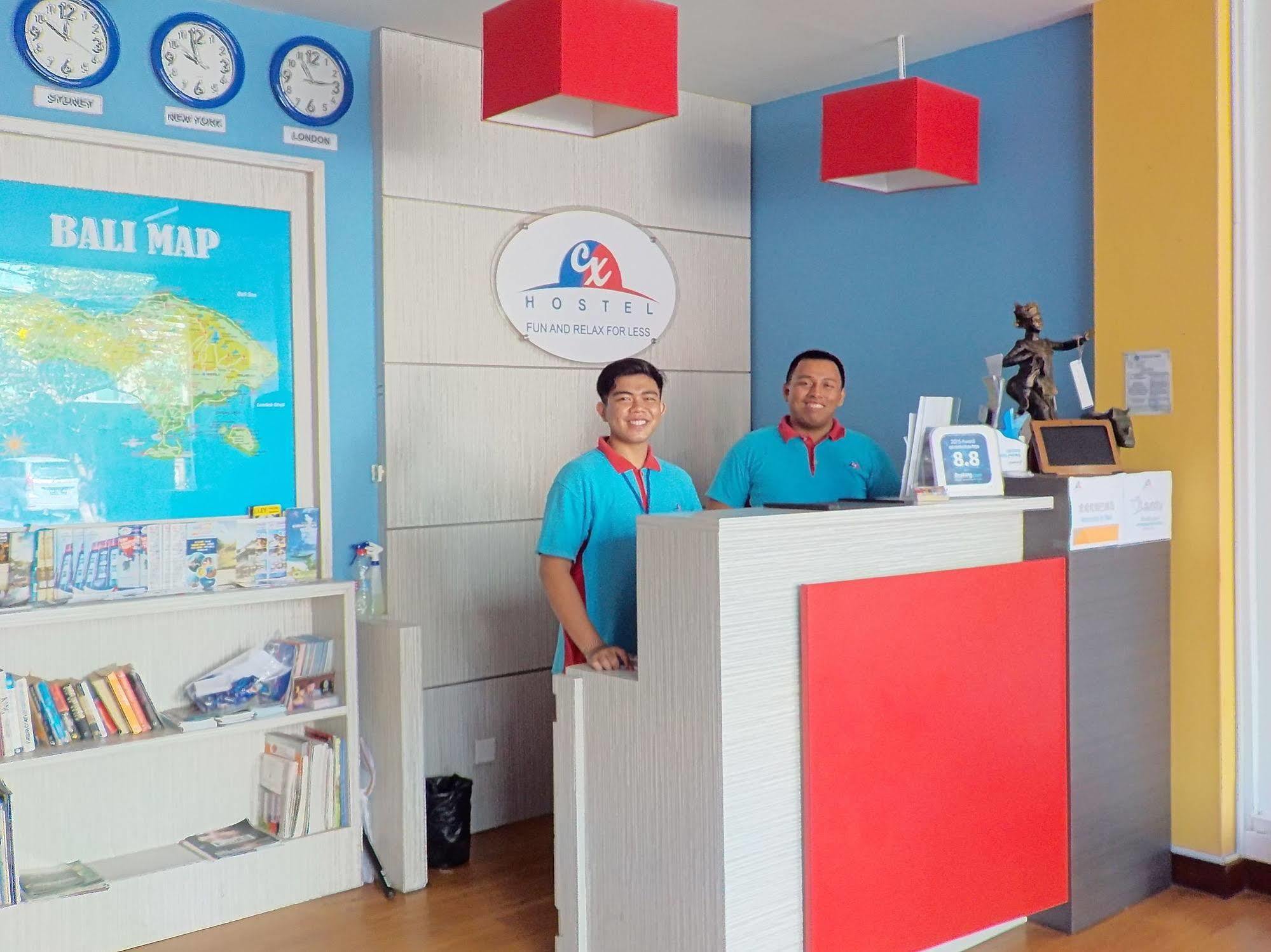 Cx Hostel Kuta Raya Extérieur photo