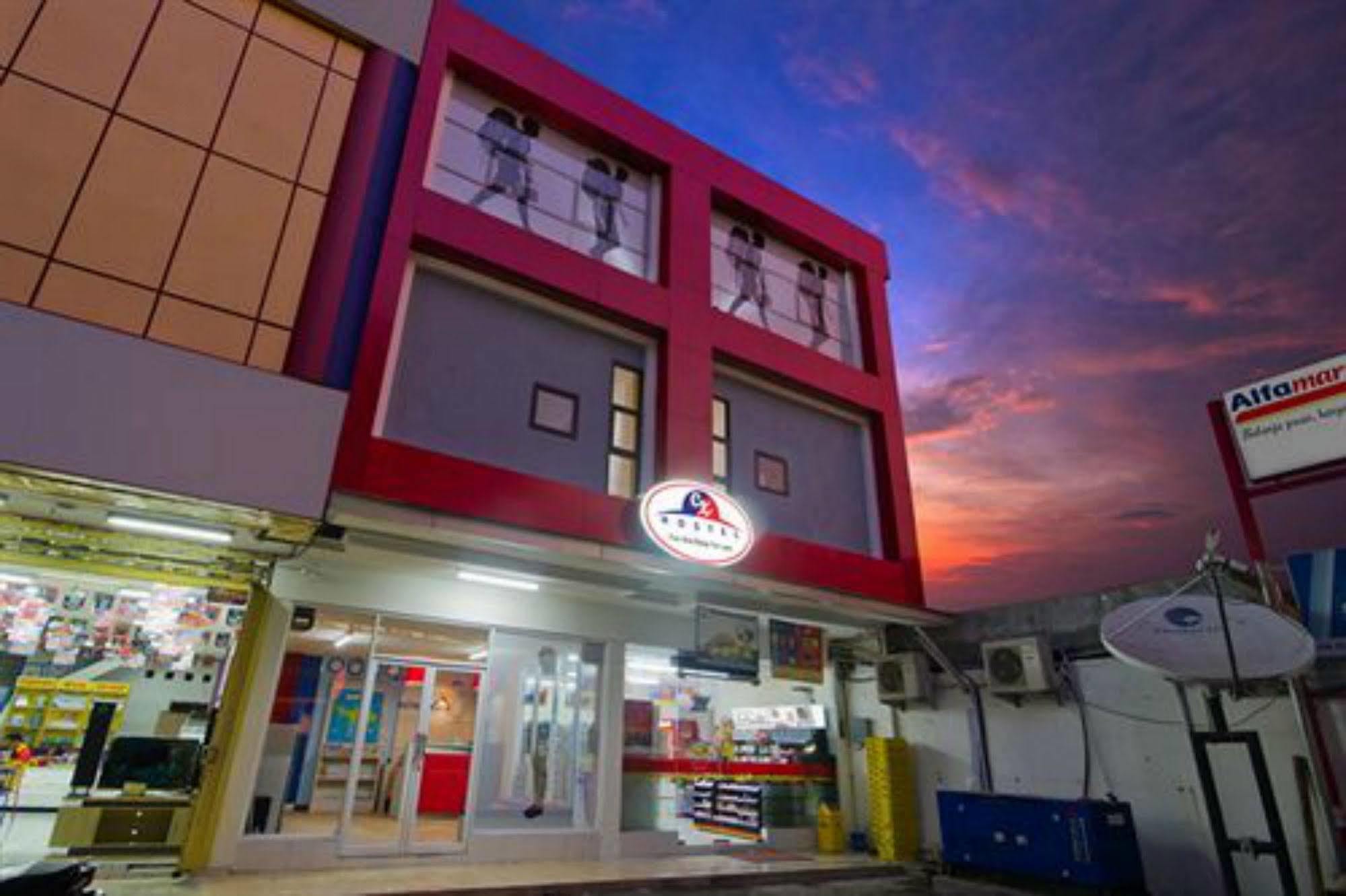 Cx Hostel Kuta Raya Extérieur photo